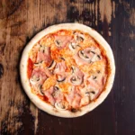 Prosciutto e Funghi - Pizza cu carne
