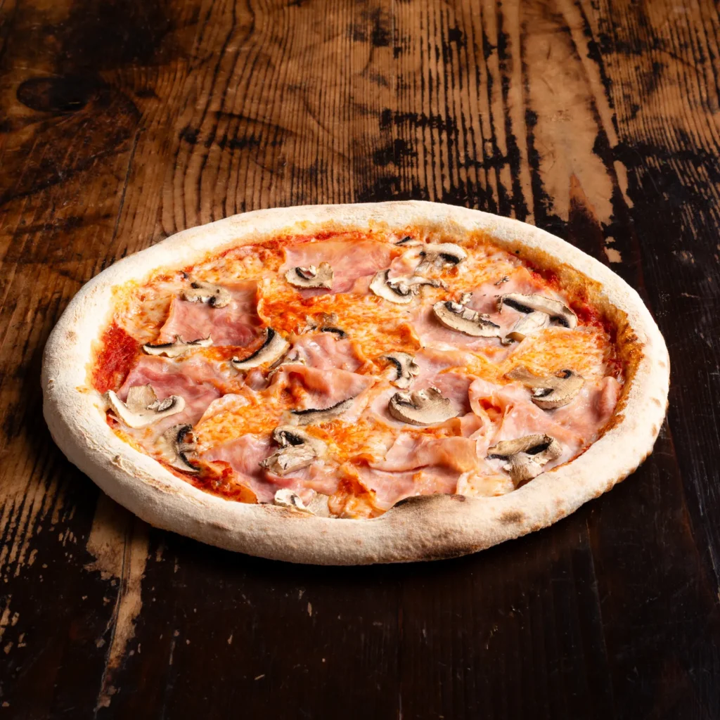 Prosciutto e Funghi - Pizza cu carne