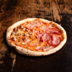 Quattro Carni - Pizza cu carne