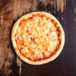 Quattro Formaggi - Pizza vegetariană