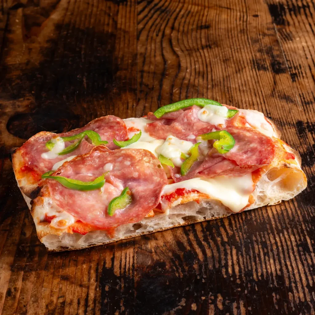 Pinsa Salami - Pinsa
